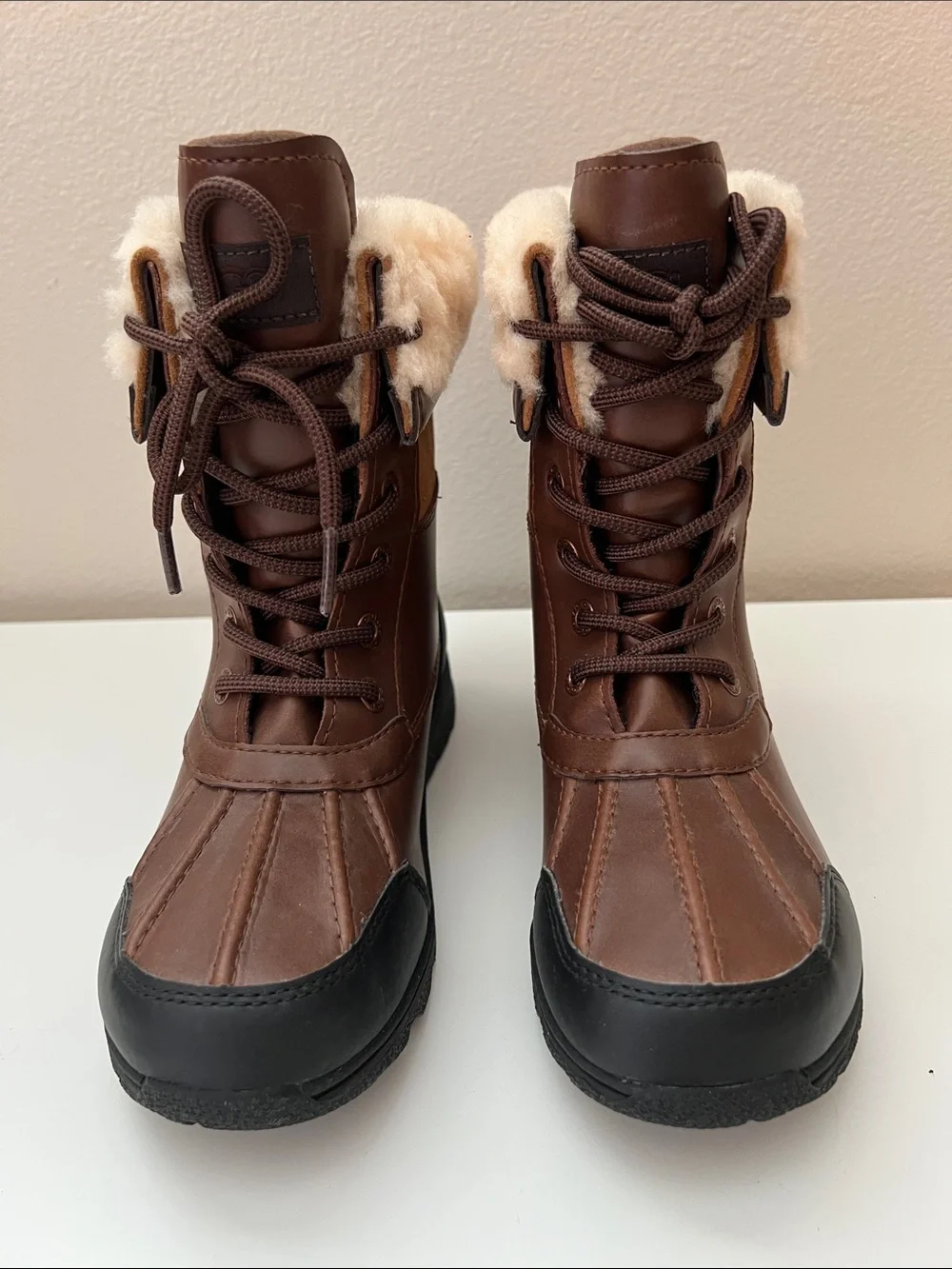 UGG Kids Butte ll Brown Black Shearling Lined Weatherproof Lace Up Boots